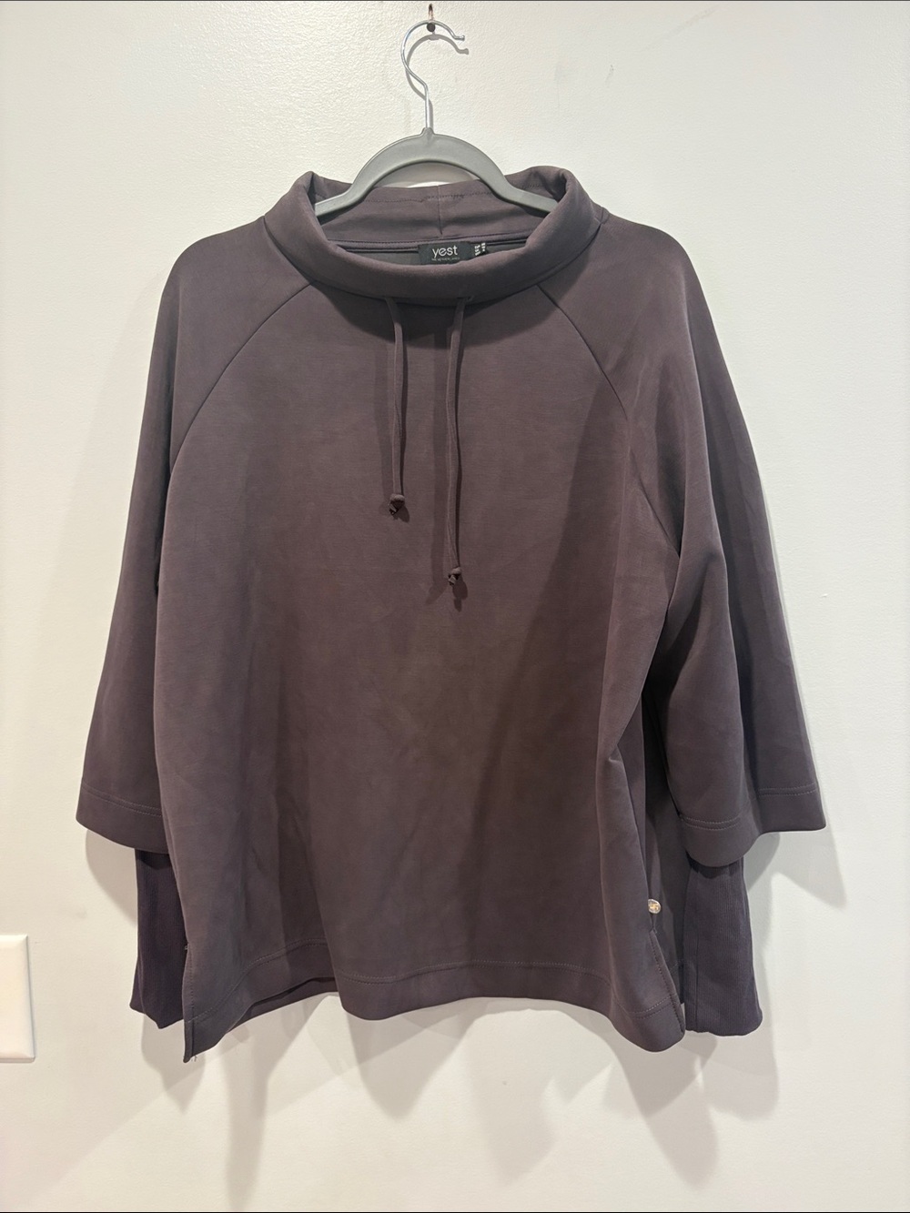 yest Relaxed Funnel-Neck Sweatshirt in dark grey ptp 24 length 27